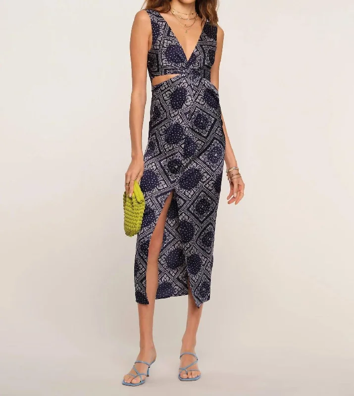 Find Your Unique Flair Kitty Dress In Lapis