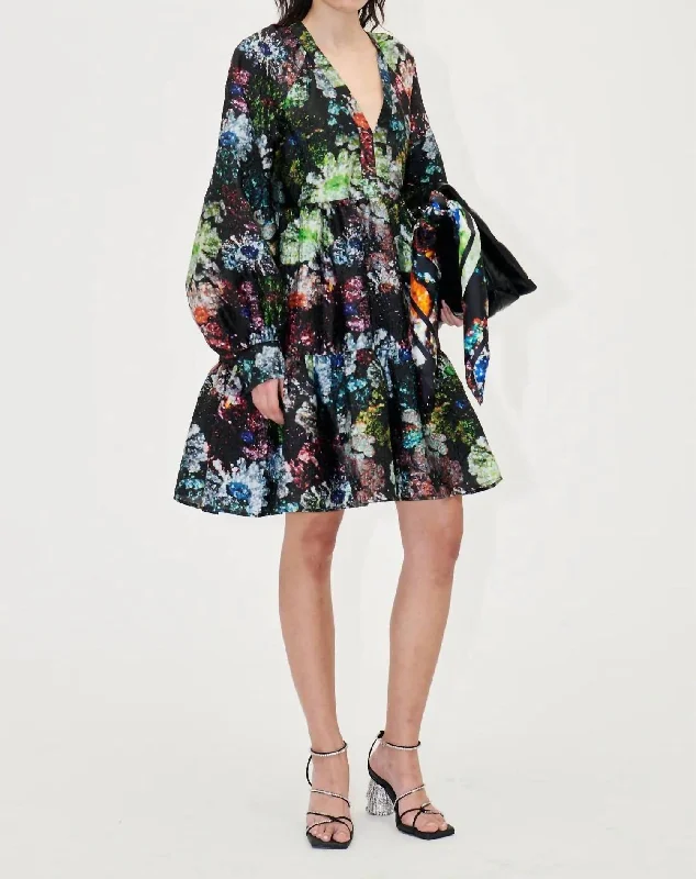 Women's Casual Apparel For Weekends Jasmine Dress In Glitter Bloom