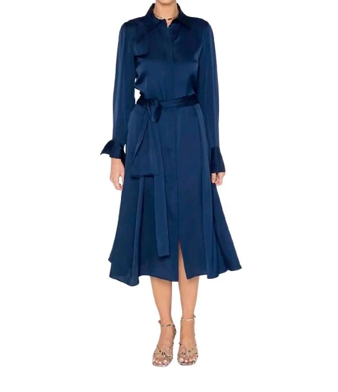 High-End Women's Apparel Le Marais Dress In Navy