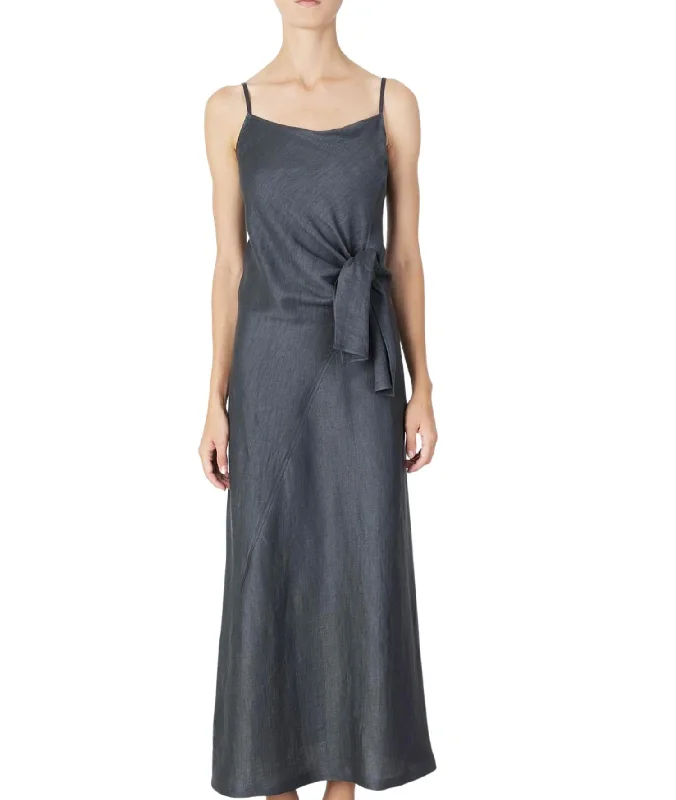 Seasonal Picks Knot Dress In Gray