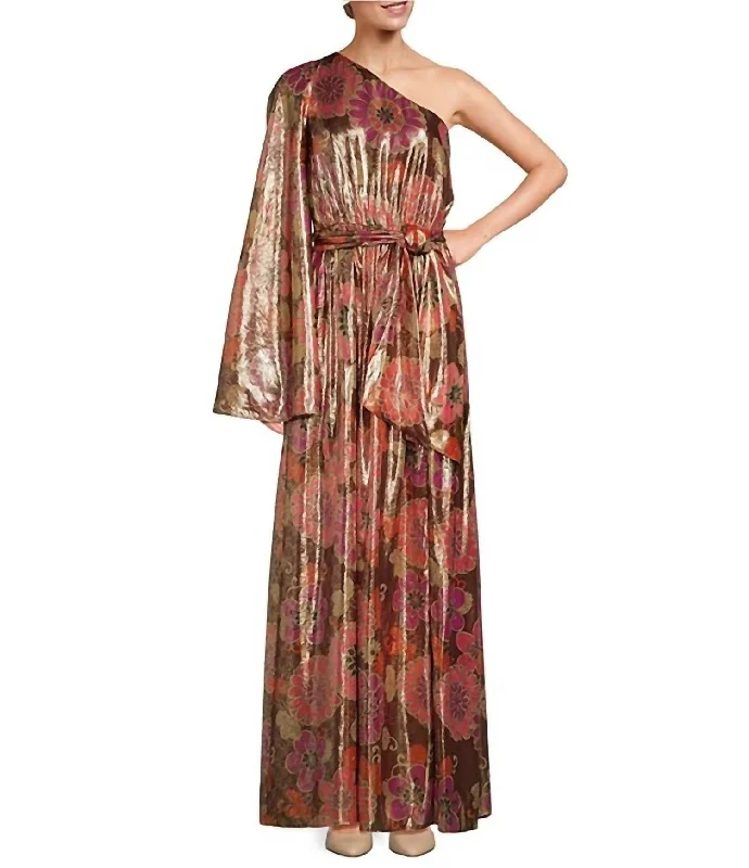 Classic Timeless Elegant Style Amida Dress In Ruqa Red