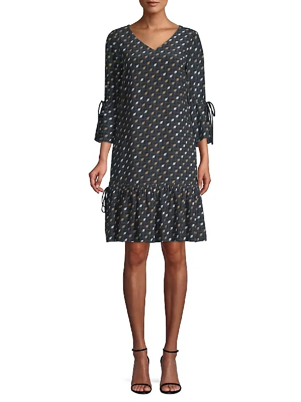 Modern Romance Anagrace Dress In Port Blue Multi