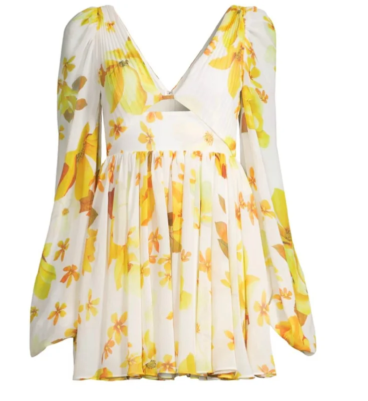 Women's Comfortable Clothes For Weekends May Dress In Yellow White