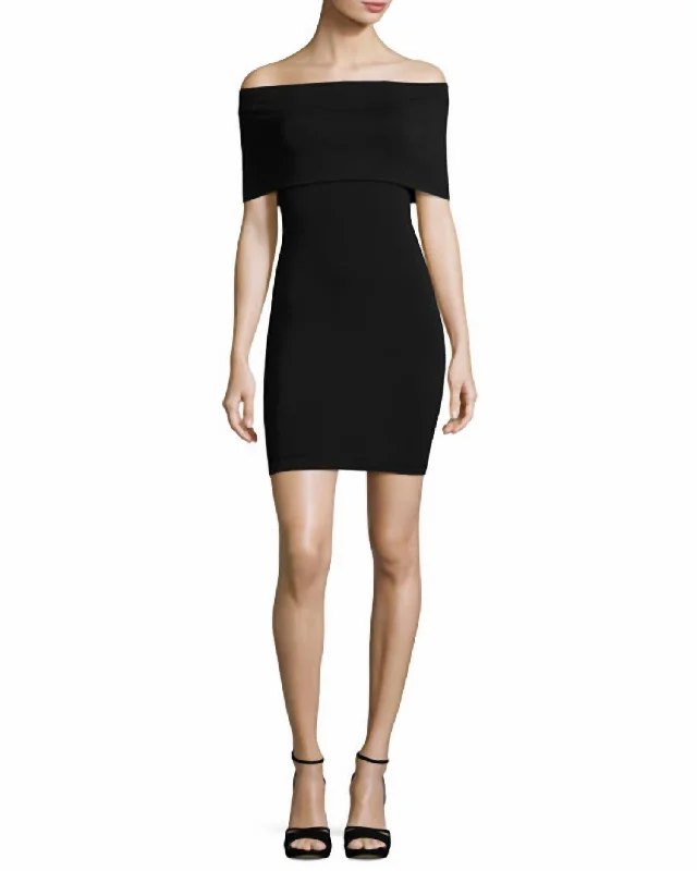 Holiday Discount Hot Doggin Dress In Black