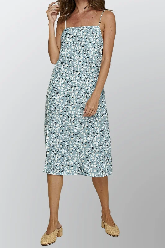 Women's Everyday Apparel Rue Stiic WOMENS GRADY MIDI DRESS DESERT FLORAL- POWDER BLUE