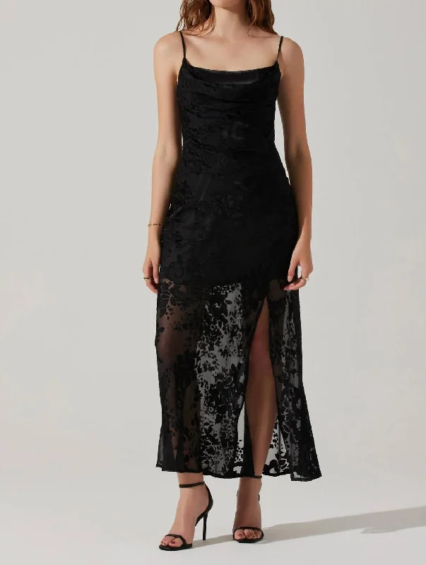 Women's Trendy Attire Aubrielle Dress In Black