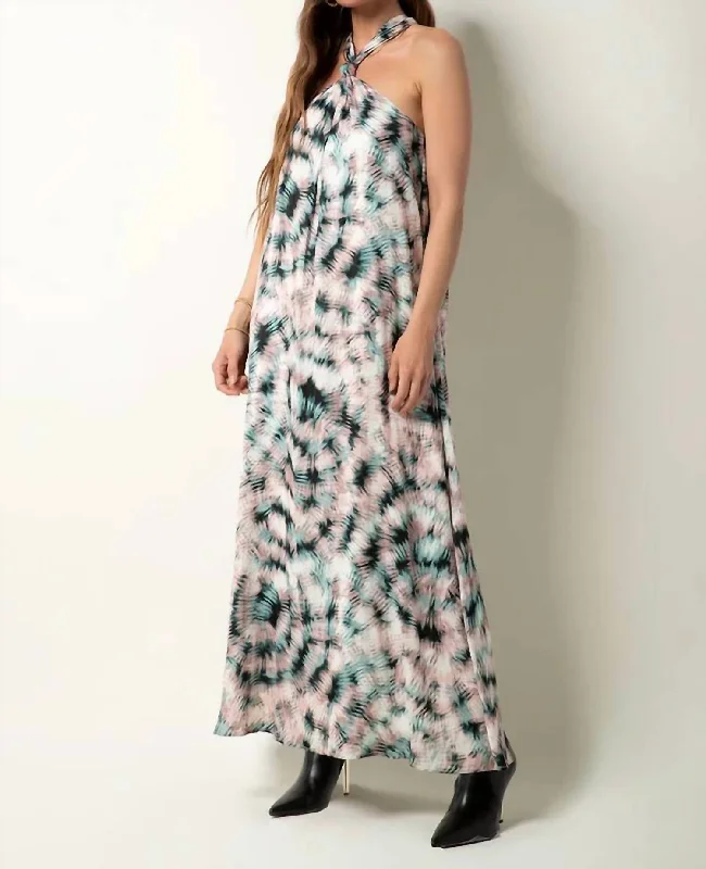 City Fashion Kaila Dress In Radiating Brushstrok