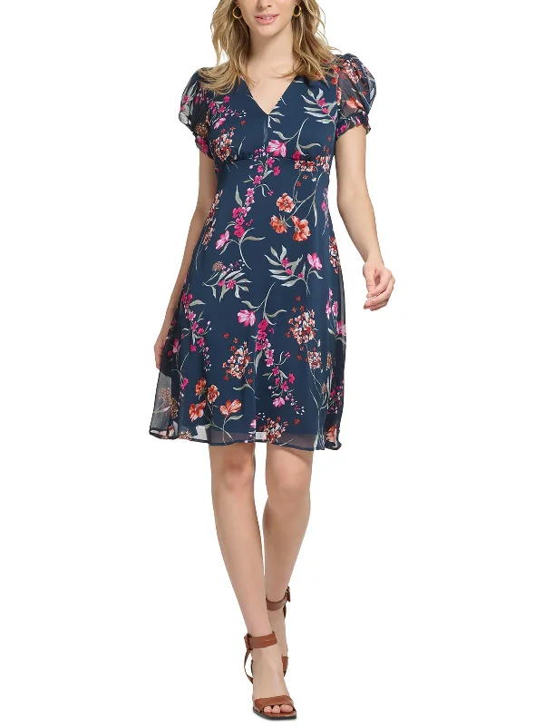 Chic Women's Fashion At Exclusive Promotional Rates Petites Womens Party Short Fit & Flare Dress