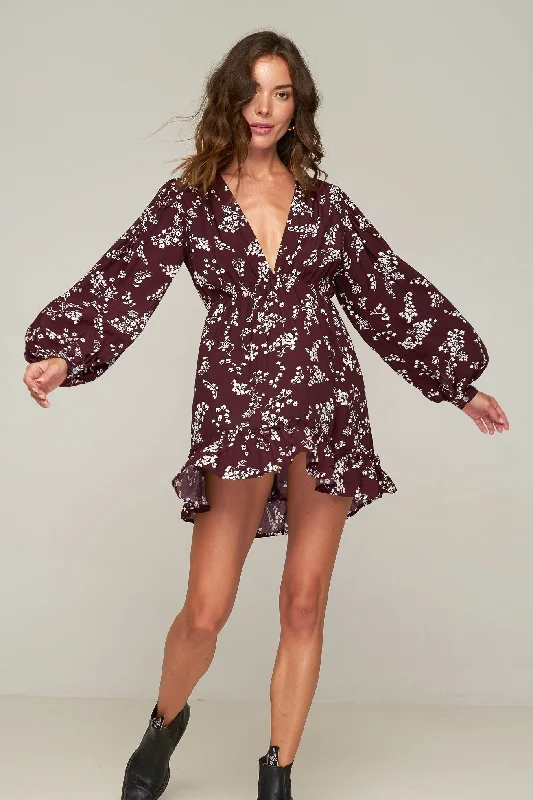 Charming Women's Holiday Apparel Rue Stiic WOMENS LOVEFOOL MINI DRESS FINE FLORAL POMEGRANATE