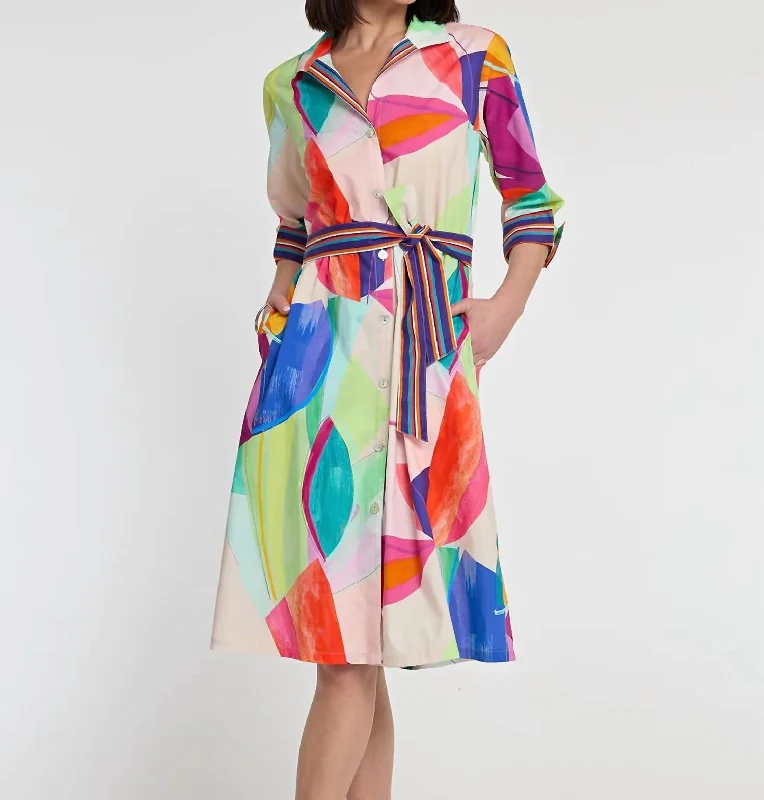 End Of Season Clearance Charlie Dress In Abstract Leaf