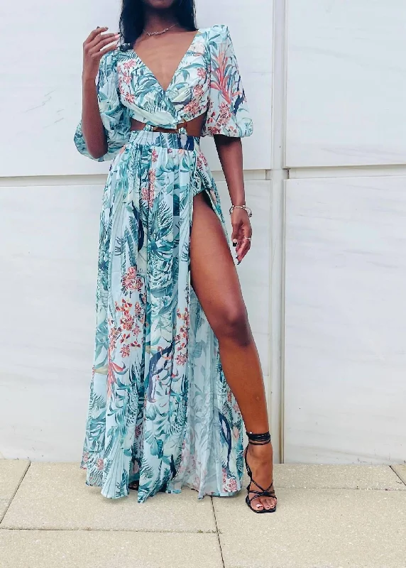 Women's Chic Fashion At Special Promotional Prices Tropical Sundress In Island Blue