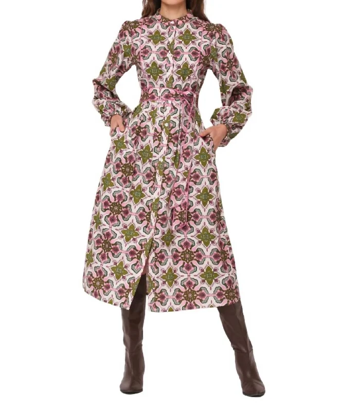 Sporty Streetwear Vesper Dress In Wildflower Olive