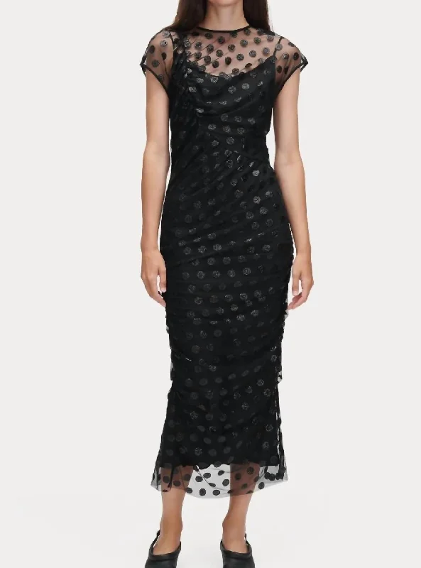 Fashionable Casual Tops Delorate Dress In Black