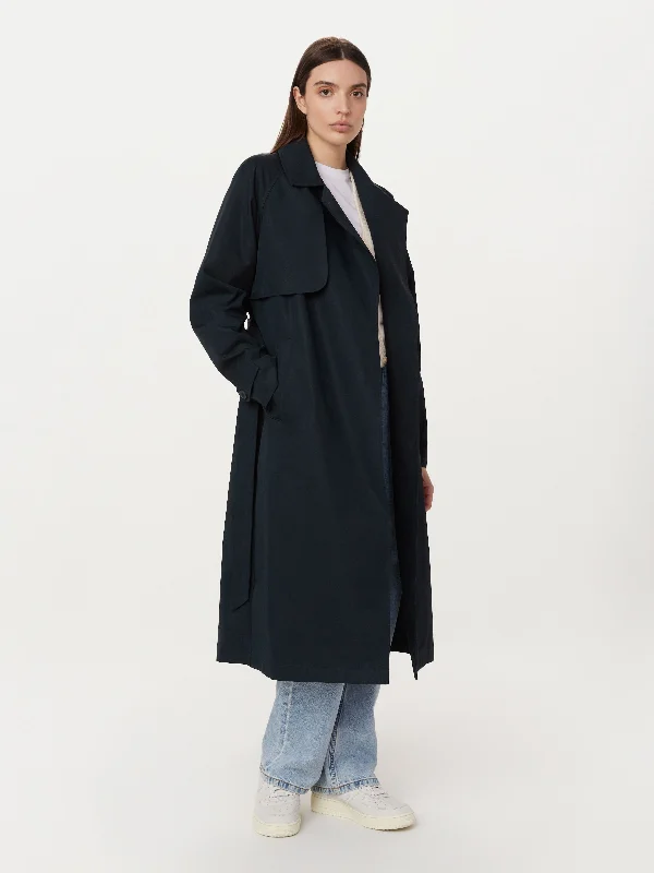 Women's Tailored Outfit The Long Trench Coat in Deep Blue