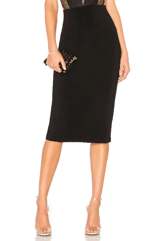 Modern Women's Outfit Straight Skirt In Black