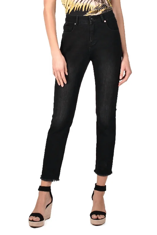 Effortless Chic for Women Ankle Jean In Black