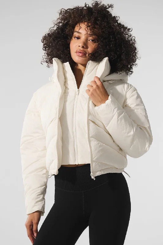 Women's Holiday Apparel Glacier Puffer - Ivory