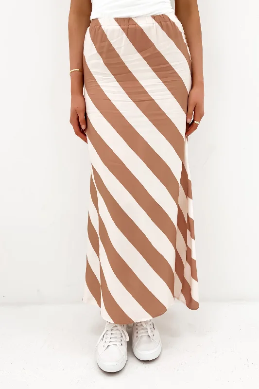 Chic Women's Attire Soren Maxi Skirt Brown