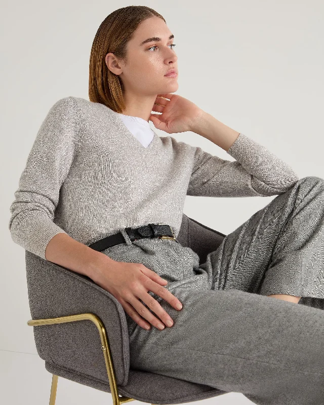 Women's Clothing With Trendy Designs Women's Phoebe V Neck Cashmere Sweater With Lurex Sand Brown Sparkle Women's Clothing With Trendy Designs Women's Phoebe V Neck Cashmere Sweater With Lurex Sand Brown Sparkle