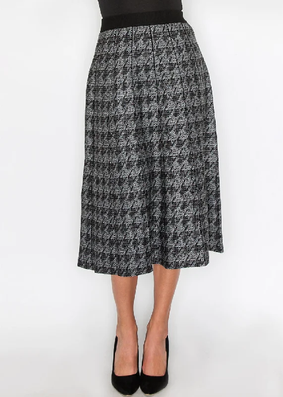 Comfy Women's Outfits for Daily Wear Black Houndstooth Flair Skirt