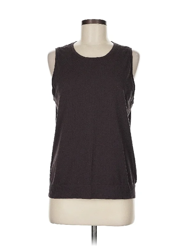 Women's Plus-Size Outfit Sleeveless T Shirt