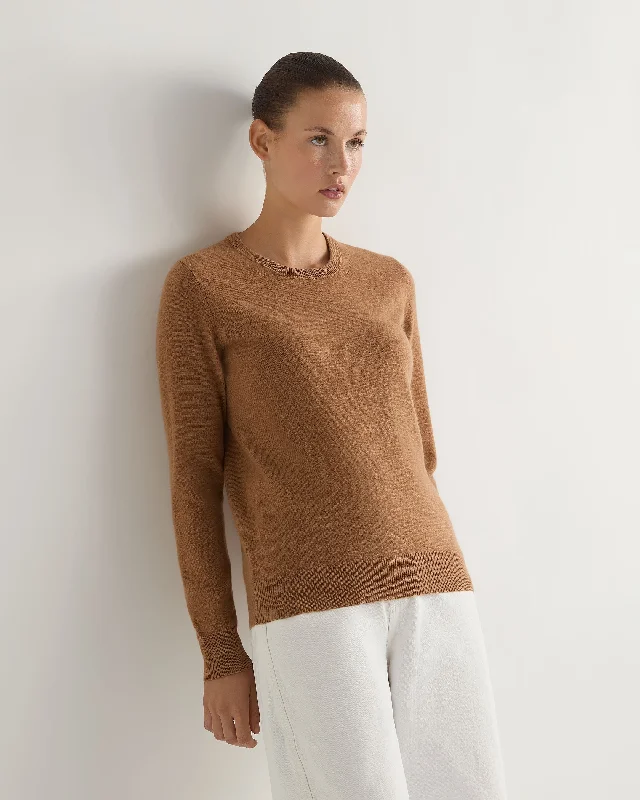 Women's Vintage-Inspired Clothing Women's Evie Classic Round Neck Cashmere Sweater Dark Camel Brown Women's Vintage-Inspired Clothing Women's Evie Classic Round Neck Cashmere Sweater Dark Camel Brown