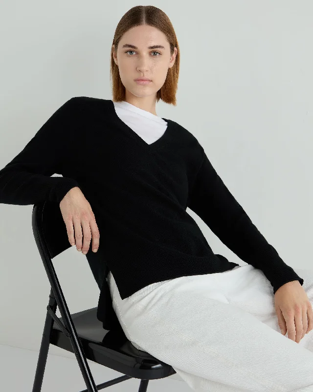 Stylish Outerwear Clothing For Women Women's Relaxed V Neck Cashmere Sweater Black Stylish Outerwear Clothing For Women Women's Relaxed V Neck Cashmere Sweater Black