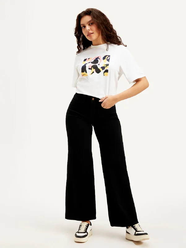 Women's Plus-Size Casual Outfit Women's Mid Rise Flared Black Jeans