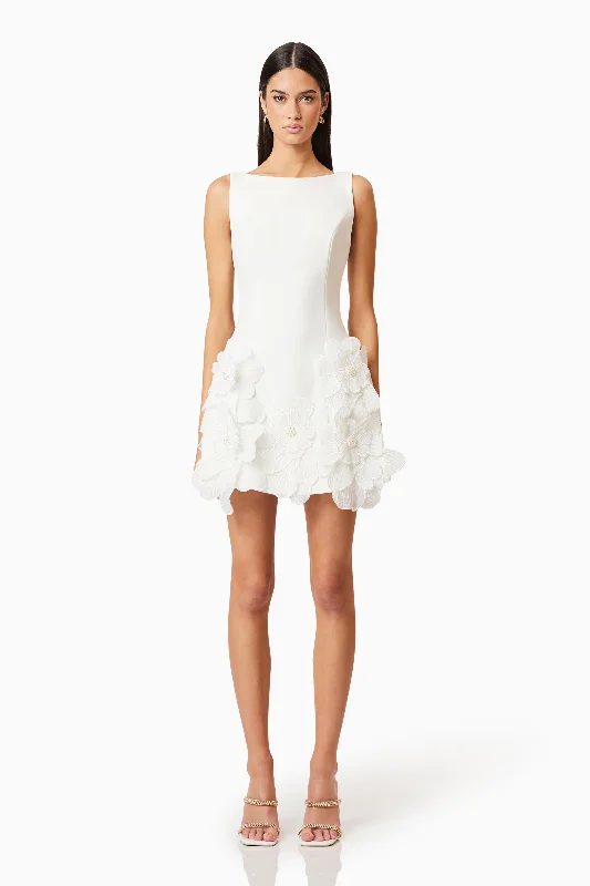 Women's Weekend Outfit Janelle Mini Dress In White