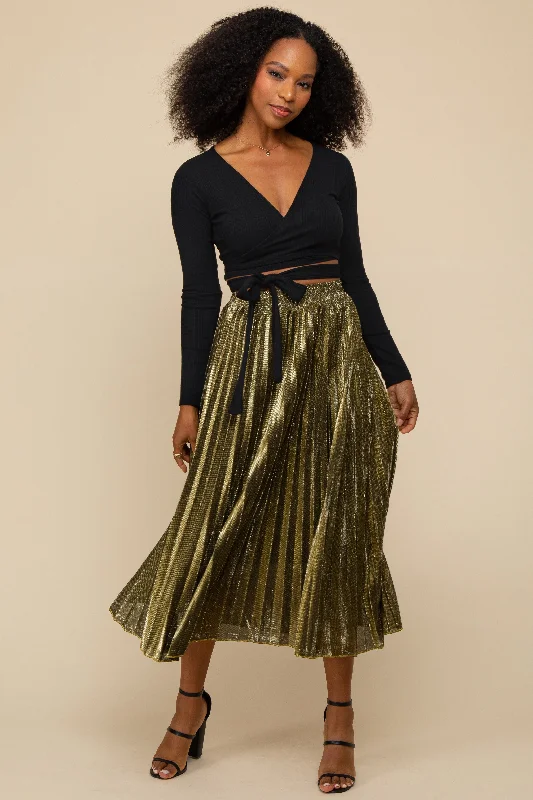 Women's Plus-Size Outfit Gold Accordion Glitter Pleat Maxi Skirt